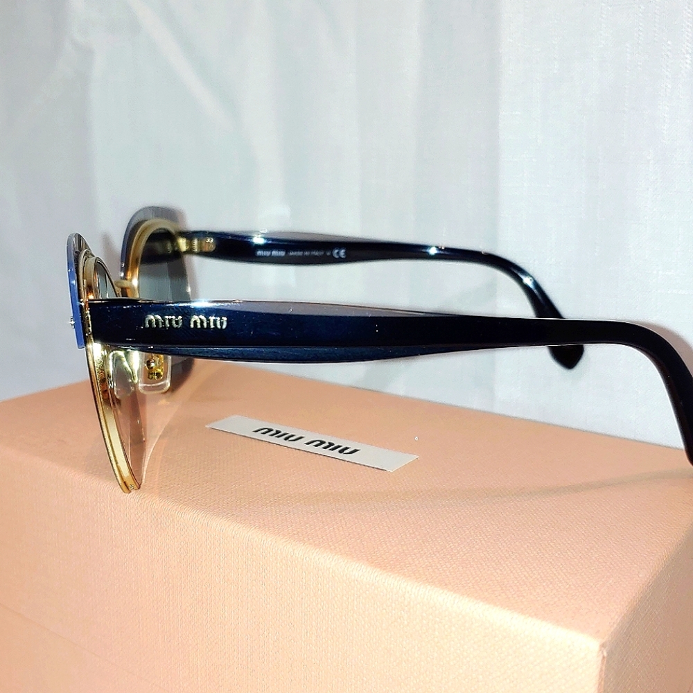 🎉2X Host Pick🎉Miu Miu 53MM Cat Eye Sunglasses - Picture 4 of 11
